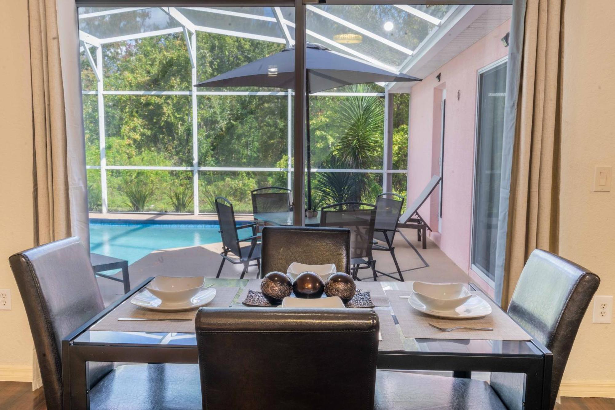 Home In Davenport Cheerful 4-Bedroom With Pool Ngoại thất bức ảnh